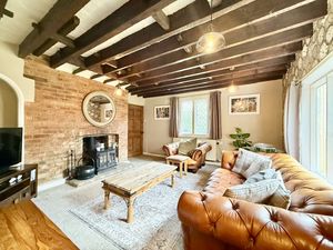 Photo 22- click for photo gallery